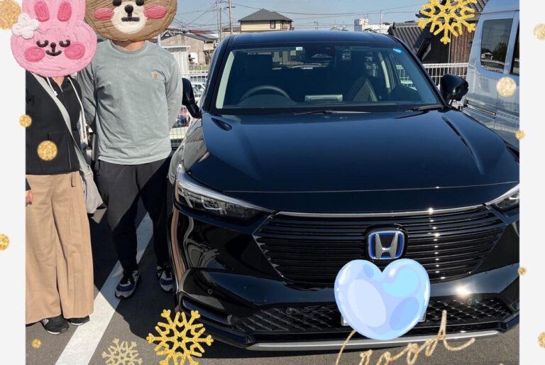 納車式 岡山市A様 ヴェゼル