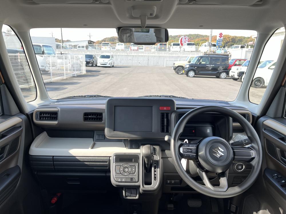 新型スペーシアのインパネ