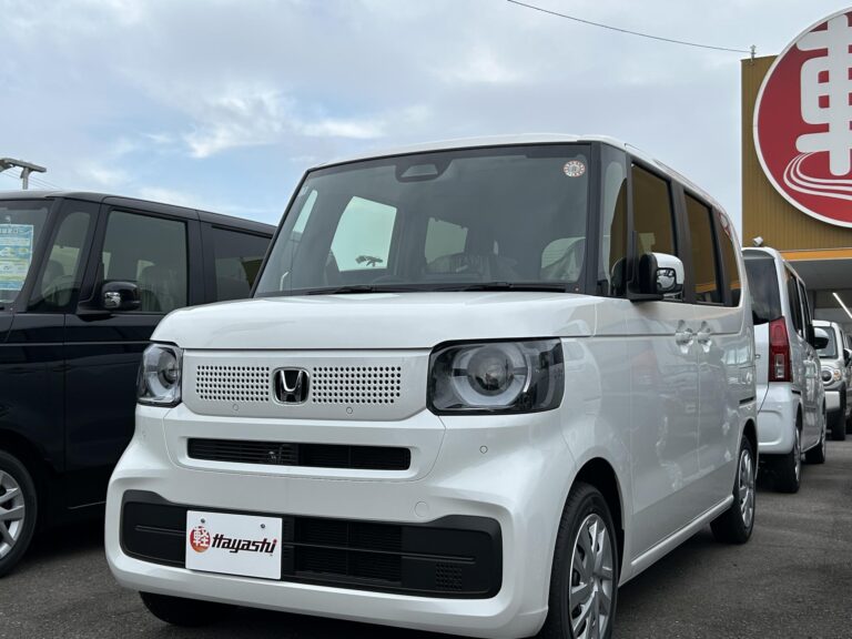ホンダ N-BOX 届出済未使用車 走行距離10km以下 車検1年以上あり 車台番号852