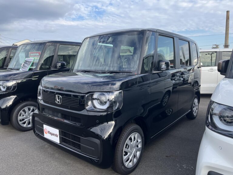 ホンダ N-BOX 届出済未使用車 走行距離10km以下 車検1年以上あり 車台番号715