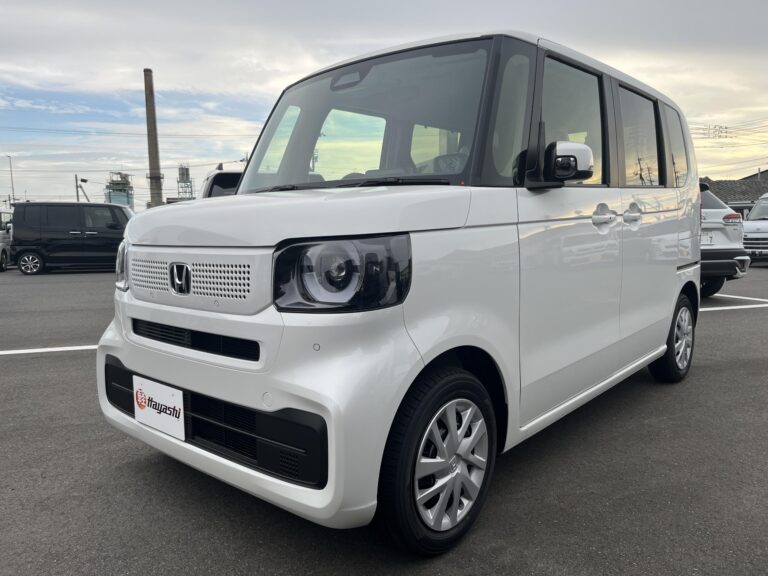 ホンダ N-BOX 届出済未使用車 走行距離10km以下 車検1年以上あり 車台番号113