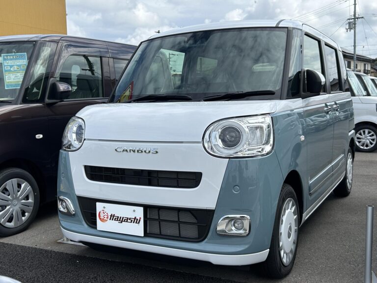 ダイハツ ムーヴキャンバス ストライプスG 届出済未使用車 走行距離10km以下 車検1年以上あり 車台番号210