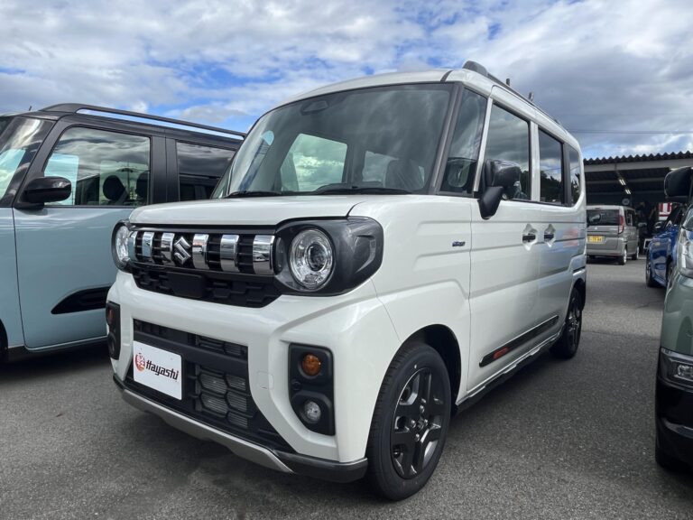 スズキ スペーシアギア HYBRID XZ 届出済未使用車 走行距離10km以下 車検1年以上あり 車台番号099