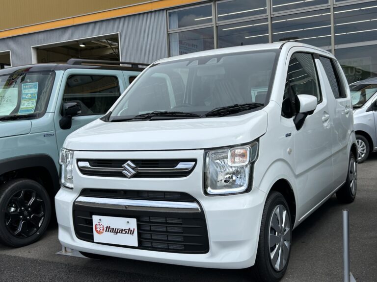 スズキ ワゴンR HYBRID FX-S 届出済未使用車 走行距離10km以下 車検1年以上あり 車台番号673