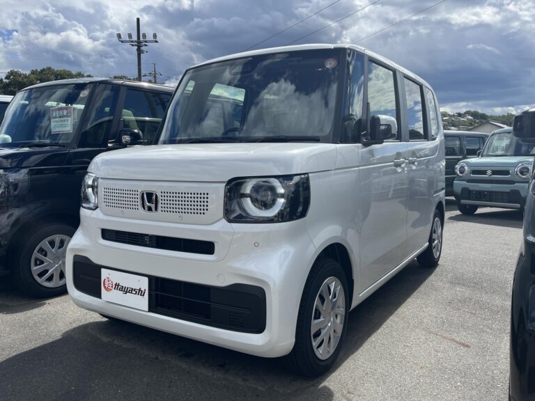 ホンダ N-BOX 届出済未使用車 走行距離1,000km以下 車検1年以上あり 車台番号822