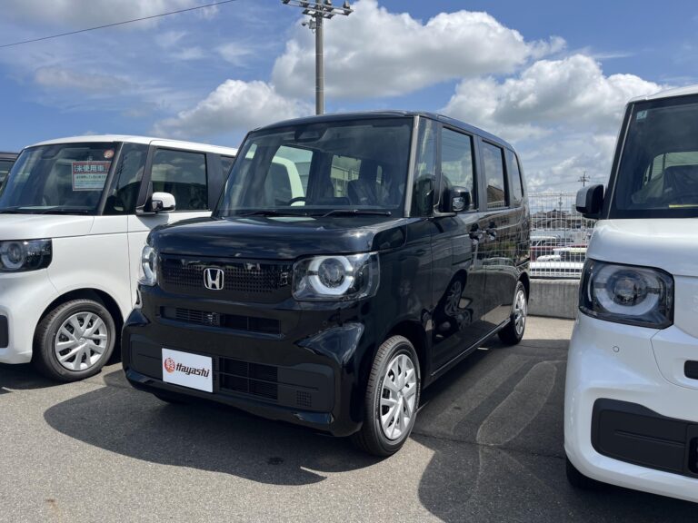 ホンダ N-BOX 届出済未使用車 走行距離10km以下 車検1年以上あり 車台番号708