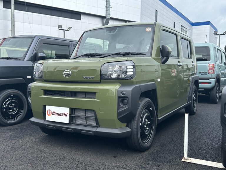 ダイハツ タフト X 届出済未使用車 走行距離10km以下 車検1年以上あり 車台番号840