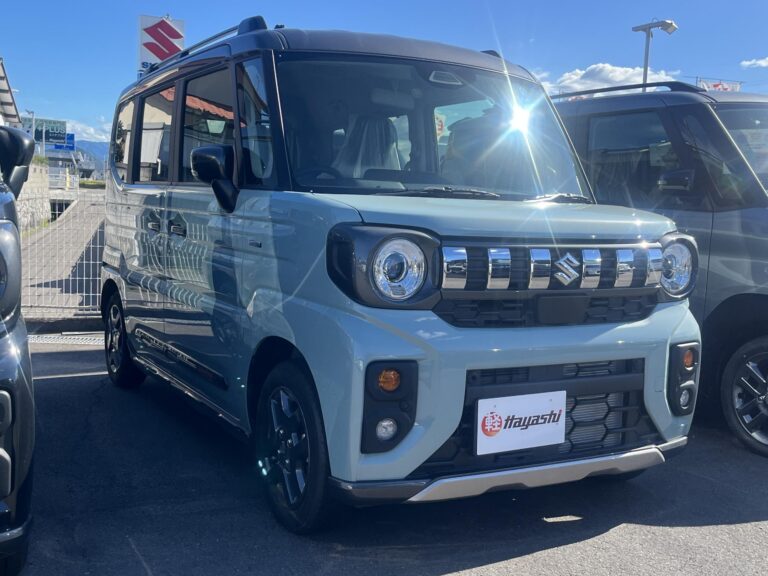 スズキ スペーシアギア HYBRID XZ 届出済未使用車 走行距離10km以下 車検1年以上あり 車台番号049