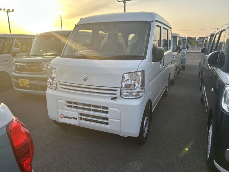 スズキ エブリィ PAリミテッド Hルーフ 届出済未使用車 走行距離10km以下 車検1年以上あり 車台番号140