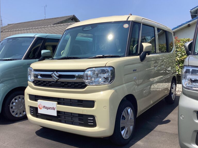 スズキ スペーシア HYBRID G 届出済未使用車 走行距離10km以下 車検1年以上あり 車台番号698