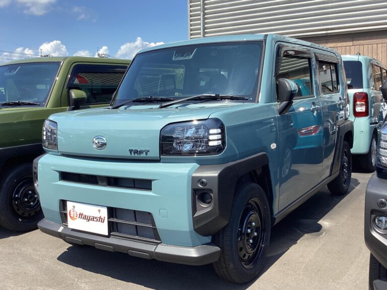ダイハツ タフト X 届出済未使用車 走行距離10km以下 車検1年以上あり 車台番号964
