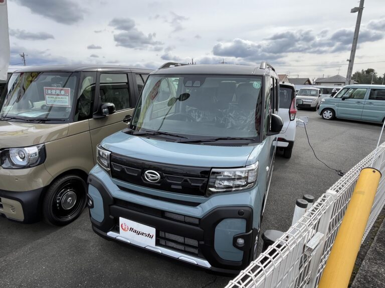 ダイハツ タントファンクロス 届出済未使用車 走行距離10km以下 車検1年以上あり 車台番号428