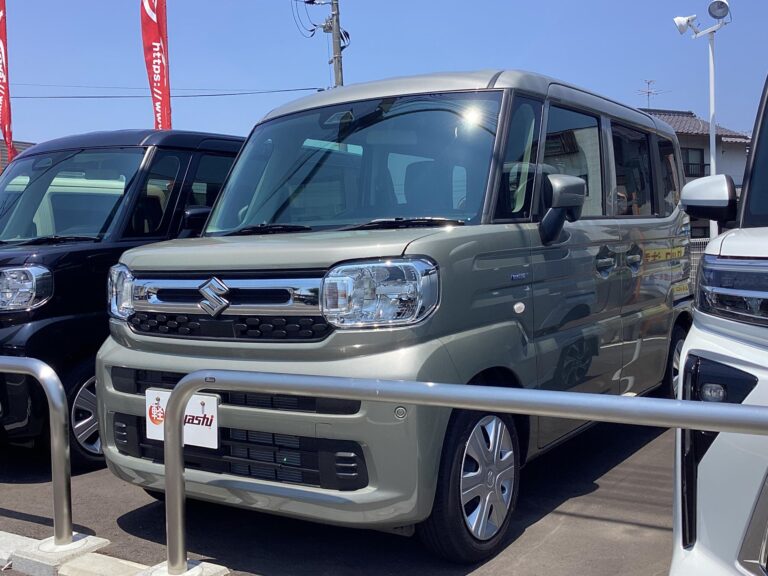 スズキ スペーシア HYBRID G 届出済未使用車 走行距離10km以下 車検1年以上あり 車台番号013