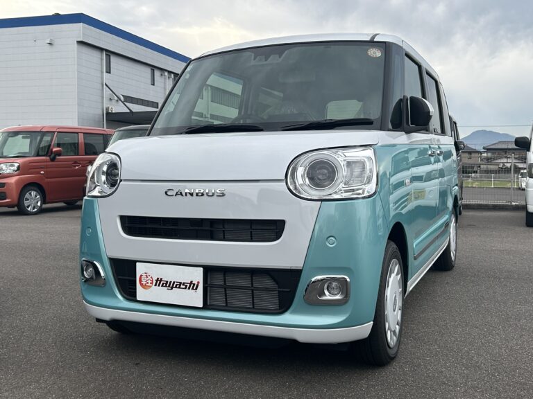 ダイハツ ムーヴキャンバス ストライプスG 届出済未使用車 走行距離10km以下 車検1年以上あり 車台番号607