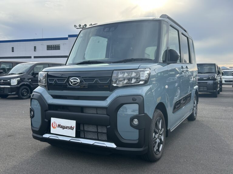 ダイハツ タントファンクロス 届出済未使用車 走行距離1,000km以下 車検1年以上あり 車台番号869