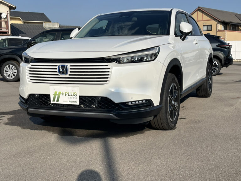 ホンダ ヴェゼル e:HEV X 中古車 走行距離10km以下 車検1年以上あり 車台番号641