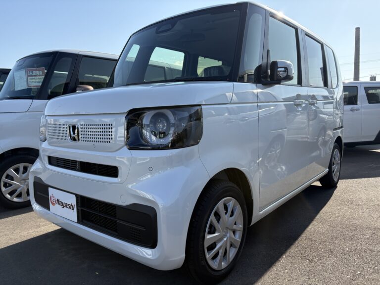ホンダ N-BOX 届出済未使用車 走行距離10km以下 車検1年以上あり 車台番号810