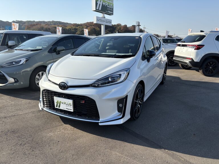 トヨタ アクア GR SPORT 中古車 走行距離1万km以下 車検1年以上あり 車台番号313