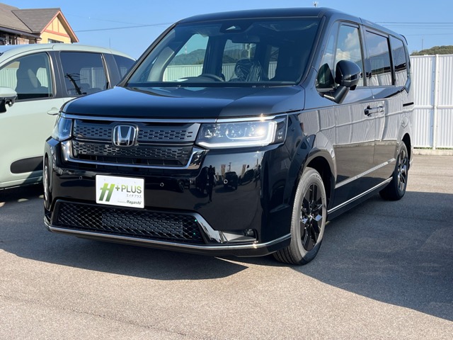 ホンダ ステップワゴンスパーダ 7人 中古車 走行距離10km以下 車検1年以上あり 車台番号049