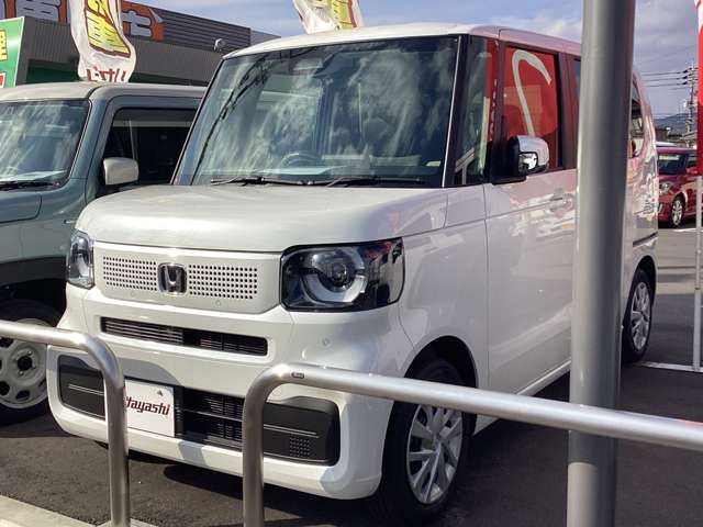 ホンダ N-BOX 届出済未使用車 走行距離10km以下 車検1年以上あり 車台番号802