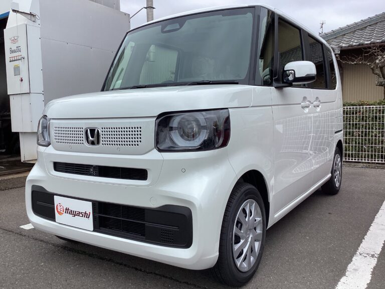 ホンダ N-BOX 届出済未使用車 走行距離10km以下 車検1年以上あり 車台番号611