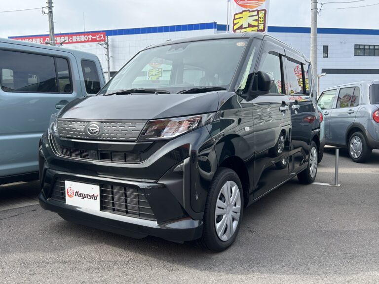 ダイハツ ムーヴ X 届出済未使用車 走行距離10km以下 車検1年以上あり 車台番号035