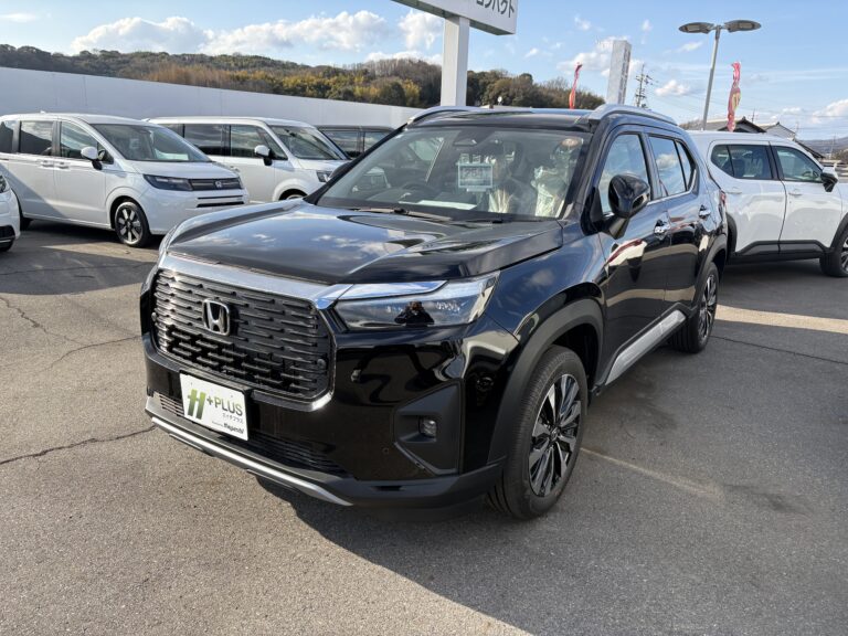 ホンダ WR-V Z+ 中古車 走行距離1,000km以下 車検1年以上あり 車台番号519