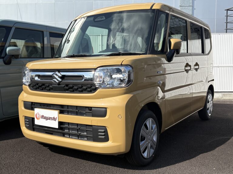 スズキ スペーシア HYBRID G 届出済未使用車 走行距離10km以下 車検1年以上あり 車台番号983