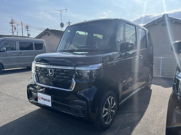 ホンダ N-BOX カスタム 届出済未使用車 走行距離10km以下 車検1年以上あり 車台番号365