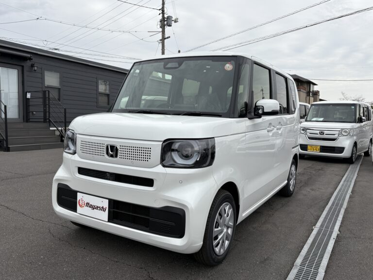 ホンダ N-BOX 届出済未使用車 走行距離10km以下 車検1年以上あり 車台番号065