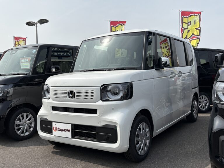 ホンダ N-BOX 届出済未使用車 走行距離10km以下 車検1年以上あり 車台番号737