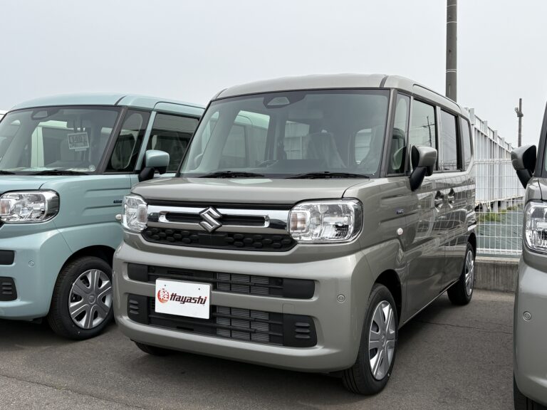 スズキ スペーシア HYBRID G 届出済未使用車 走行距離10km以下 車検1年以上あり 車台番号231