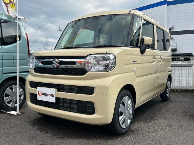 スズキ スペーシア HYBRID G 届出済未使用車 走行距離10km以下 車検1年以上あり 車台番号889