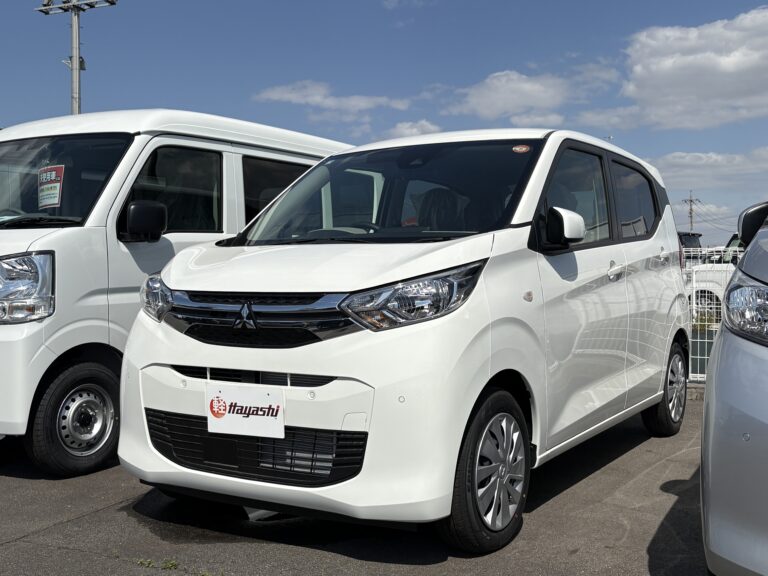 三菱 eKワゴン M 届出済未使用車 走行距離10km以下 車検1年以上あり 車台番号036