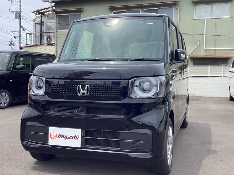 ホンダ N-BOX 届出済未使用車 中古車 走行距離10km以下 車検1年以上あり 車台番号689