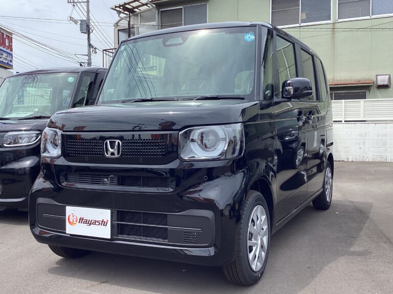 ホンダ N-BOX 届出済未使用車 中古車 走行距離1,000km以下 車検1年以上あり 車台番号652