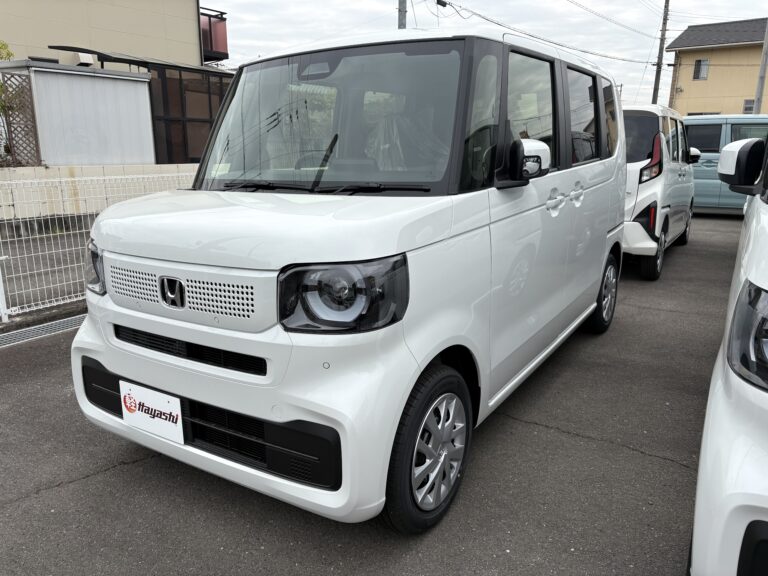 ホンダ N-BOX 届出済未使用車 中古車 走行距離10km以下 車検1年以上あり 車台番号804