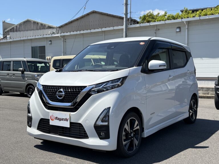日産 デイズ ハイウェイスターGターボ 中古車 車検1年以上あり 車台番号692