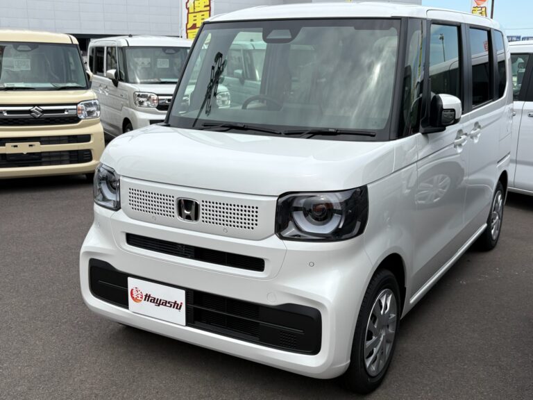 ホンダ N-BOX 届出済未使用車 中古車 走行距離10km以下 車検1年以上あり 車台番号638