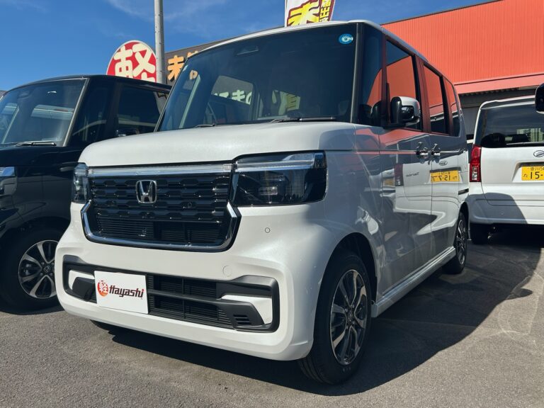ホンダ N-BOX カスタム 届出済未使用車 中古車 走行距離10km以下 車検1年以上あり 車台番号514