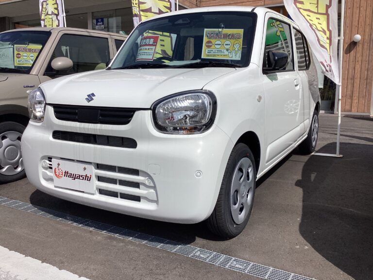 スズキ アルト L 届出済未使用車 中古車 走行距離10km以下 車検1年以上あり 車台番号822