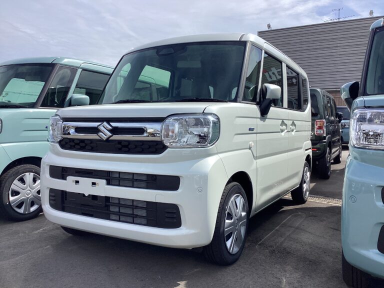 スズキ スペーシア HYBRID X 届出済未使用車 中古車 走行距離10km以下 車検1年以上あり 車台番号196