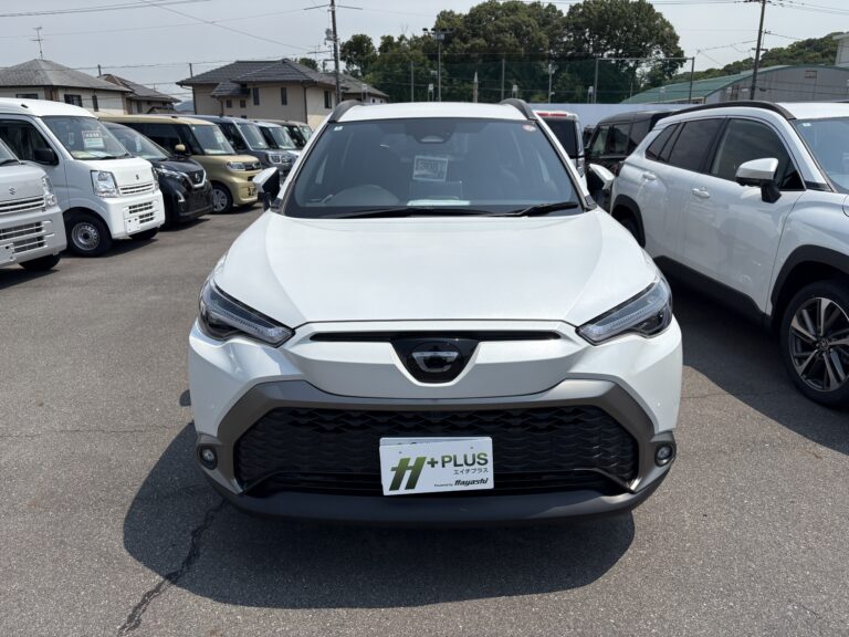トヨタ カローラクロス Z 中古車 走行距離1万km以下 車検1年以上あり 車台番号550