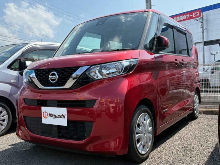 日産 ルークス X 中古車 走行距離48,772km 99.9万円 スパークリングレッドメタリック 車台番号783