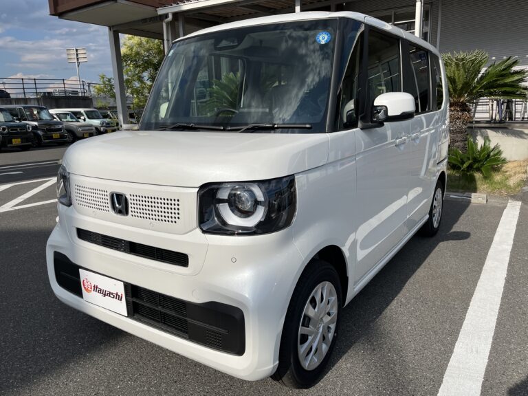 ホンダ N-BOX 届出済未使用車 中古車 走行距離4km 159.9万円 プラチナホワイトパール 車台番号525