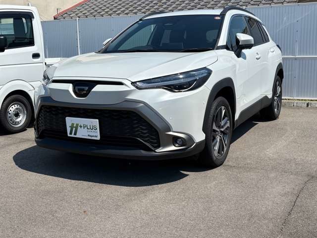 トヨタ カローラクロス HYBRID Z 中古車 走行距離11,831km 329.0万円 プラチナホワイトパールマイカ 車台番号704