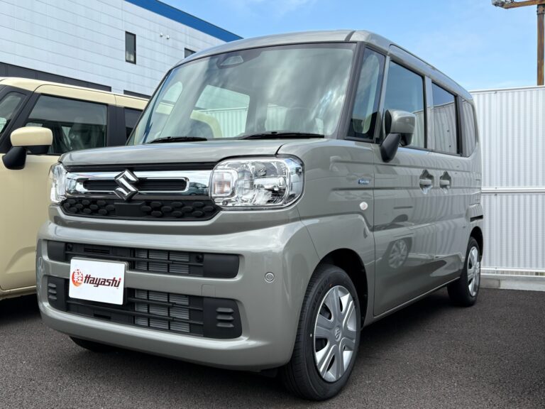 スズキ スペーシア HYBRID G 届出済未使用車 中古車 走行距離4km 149.9万円 モスグレーメタリック 車台番号960