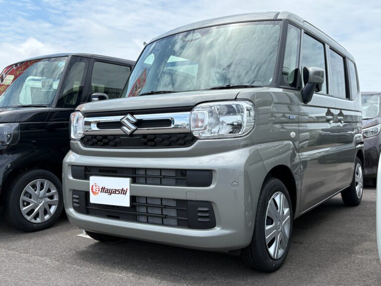 スズキ スペーシア HYBRID G 届出済未使用車 中古車 走行距離4km 149.9万円 モスグレーメタリック 車台番号028