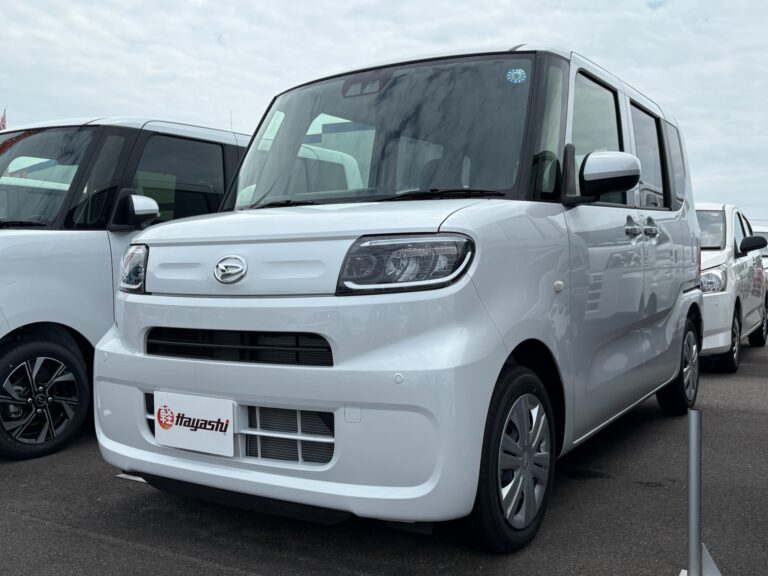 ダイハツ タント L 届出済未使用車 中古車 走行距離3km 144.9万円 シャイニングホワイトパール 車台番号300