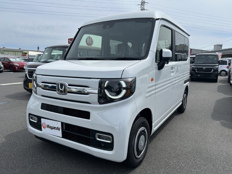 ホンダ N-VAN FUN 届出済未使用車 中古車 走行距離7km 169.9万円 プラチナホワイトパール 車台番号241